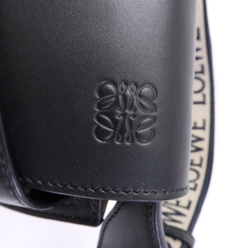 LOEWE 牛皮皮革Mini Gate Dual金扣肩背袋-13