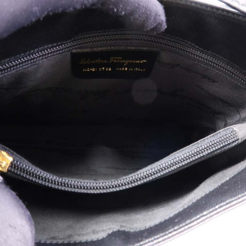 Salvatore Ferragamo 牛皮皮革Gancini金扣肩背袋-4