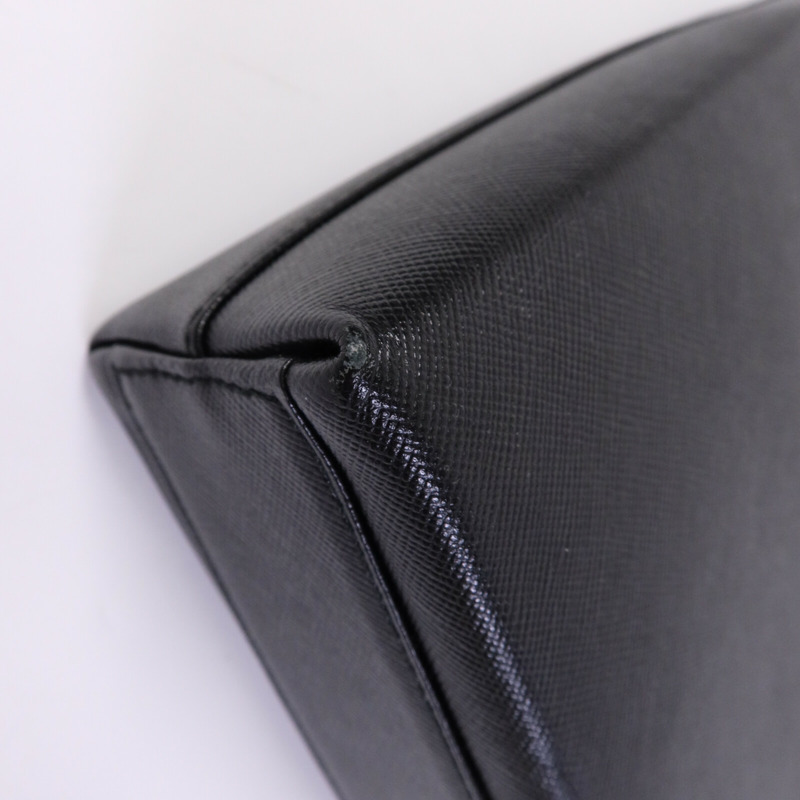 Salvatore Ferragamo 牛皮皮革Gancini金扣肩背袋-12