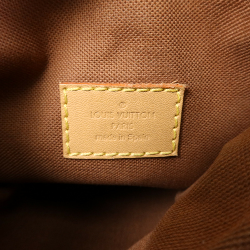 LOUIS VUITTON Monogram Fold Me Pouch金扣肩背袋-5