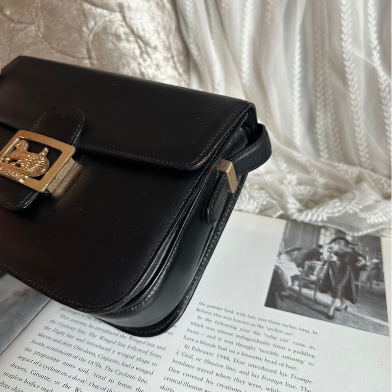 思琳 中古 馬車金扣 box 包 馬車扣黑色肩背包 空姐包 黑色皮革 側背包 斜背包 包包 中古包 vintage celine bag-3