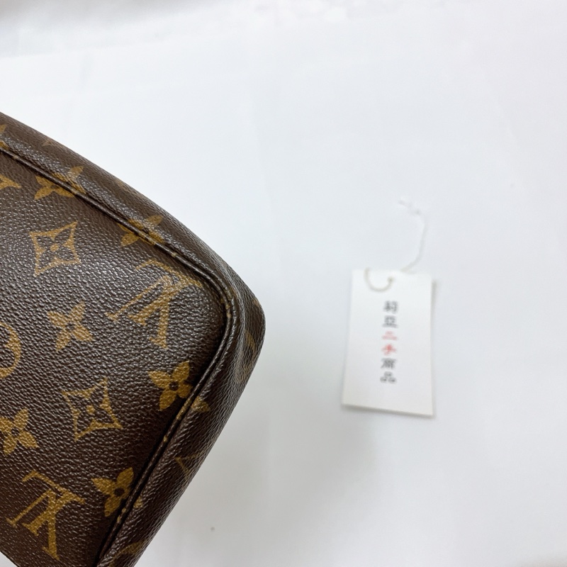 莉亞精品♡ LV 大麻將 二手美包-11