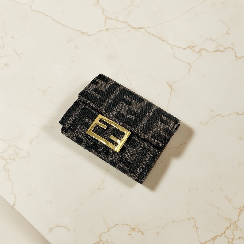 莉亞精品♡ Fendi 老花零錢短夾 二手美夾-0