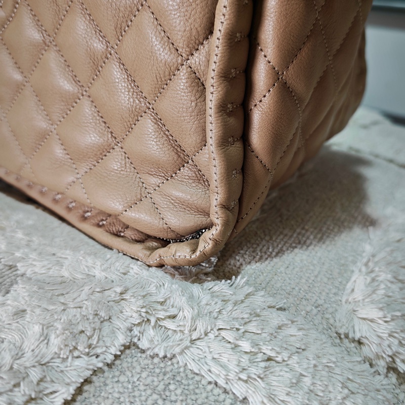 ChanelVintage 牛皮保齡球托特包-9