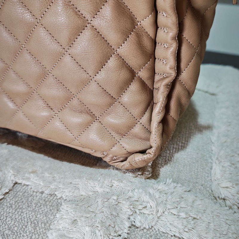 ChanelVintage 牛皮保齡球托特包-14
