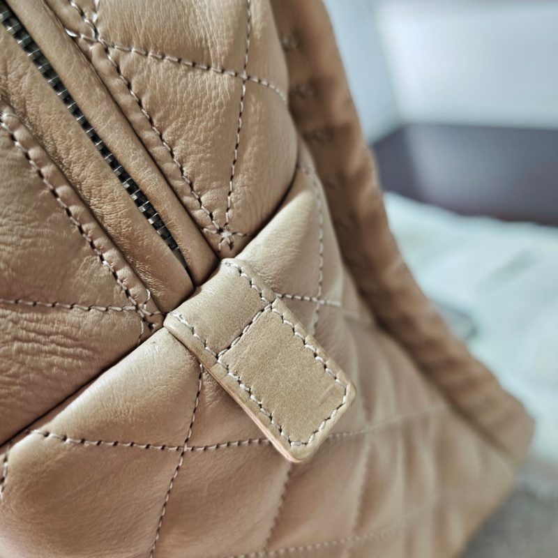 ChanelVintage 牛皮保齡球托特包-24