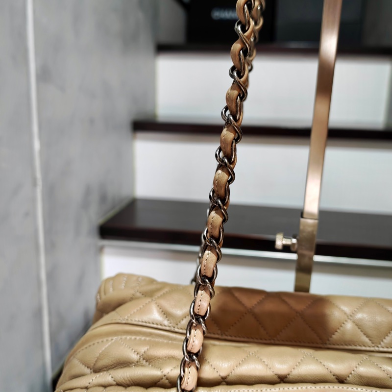 ChanelVintage 牛皮保齡球托特包-27