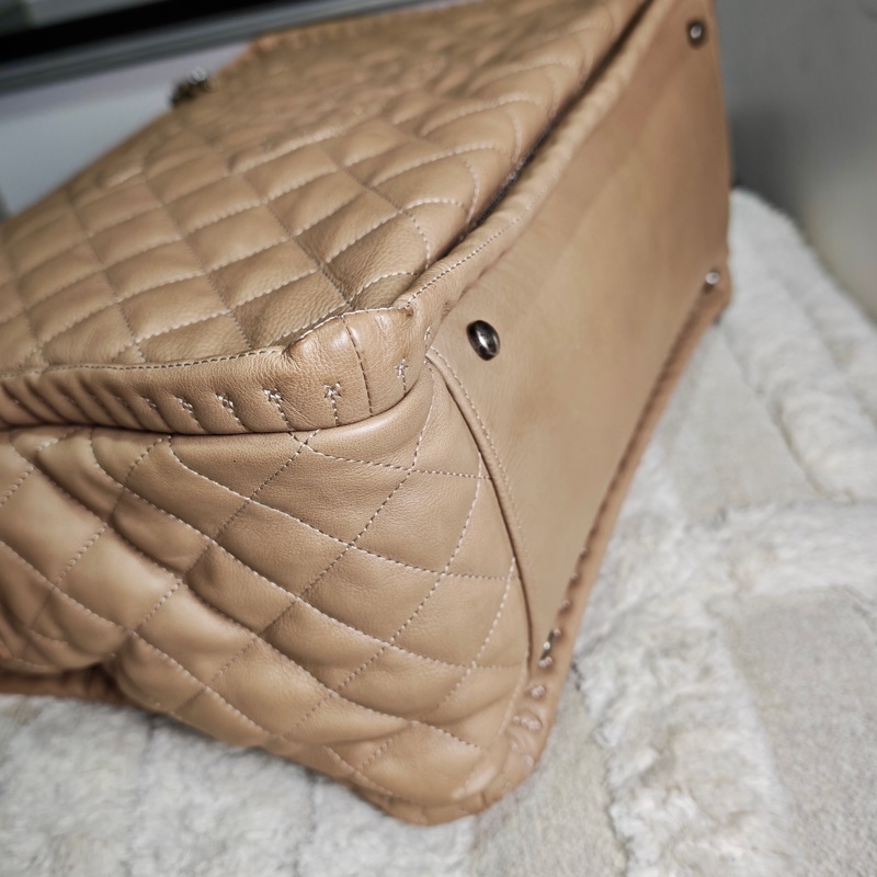 ChanelVintage 牛皮保齡球托特包-34