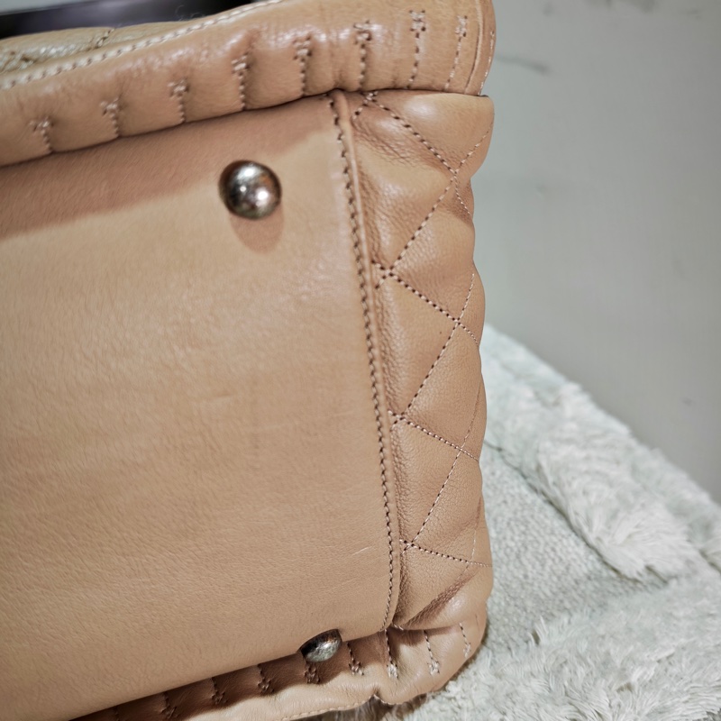 ChanelVintage 牛皮保齡球托特包-37