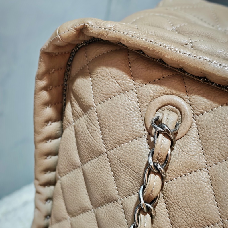 ChanelVintage 牛皮保齡球托特包-44