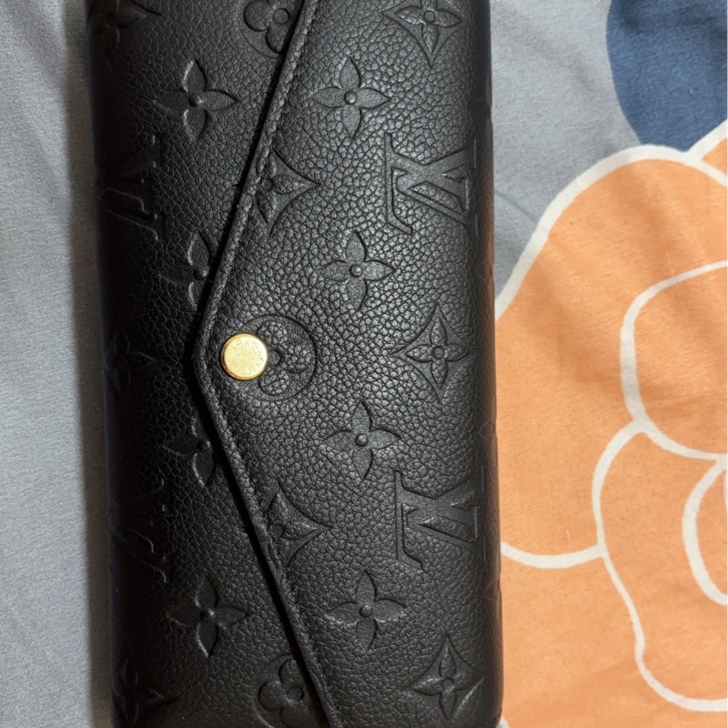 Lv牛皮長夾Sarah-7