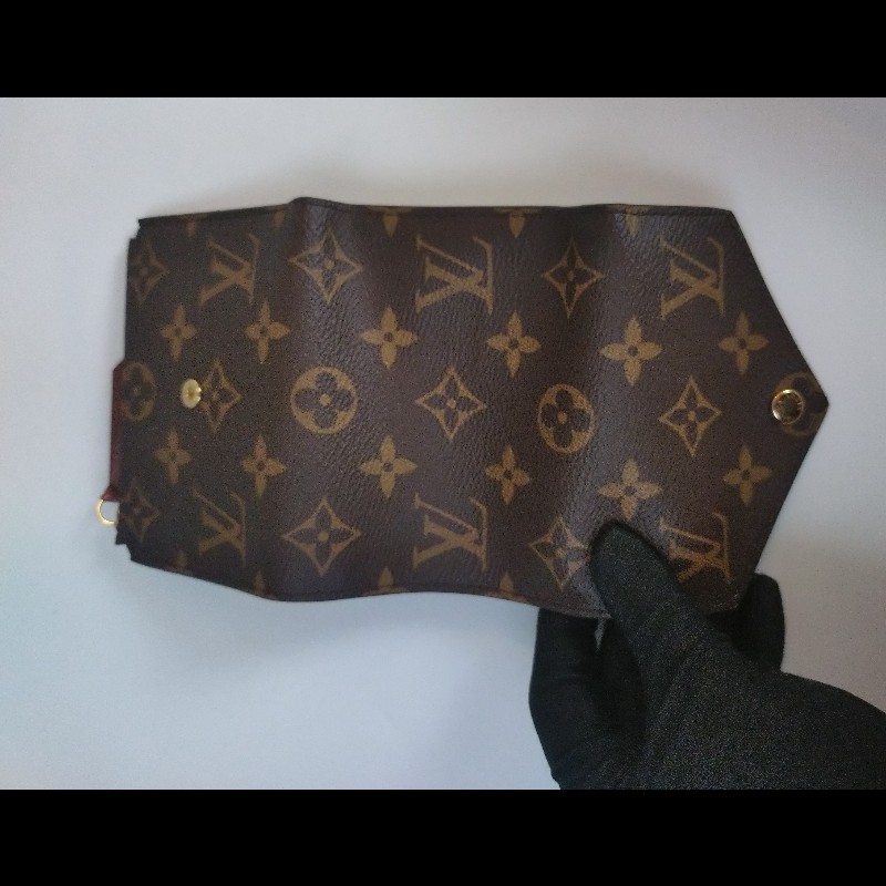 LV 金釦老花3折短方夾-4