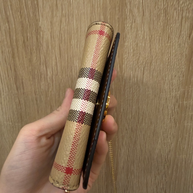 Burberry 經典格紋金釦斜背零錢卡包-6