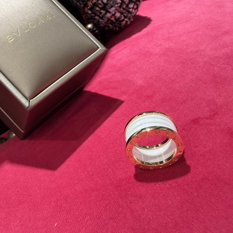 寶格麗 白陶瓷寬版戒指53-5