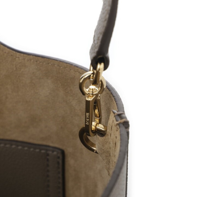 Loewe Mini Pebble 水桶包 金扣手挽肩背兩用手袋-4