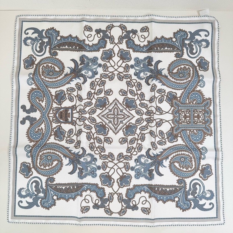HERMES/愛馬仕桑蠶絲絲巾 全新 帶盒帶標 55*55cm-5