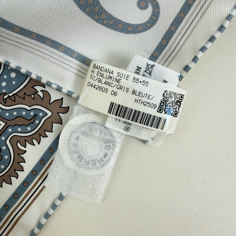 HERMES/愛馬仕桑蠶絲絲巾 全新 帶盒帶標 55*55cm-6