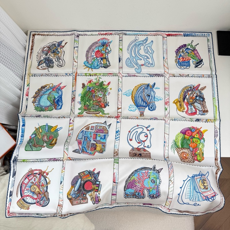 HERMES/愛馬仕 桑蠶絲絲巾 全新帶盒帶標90*90-7