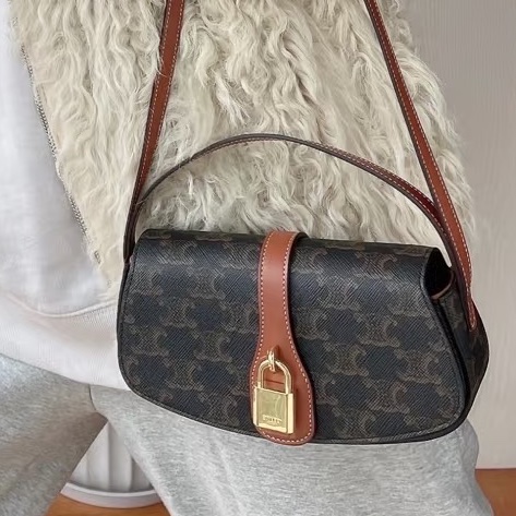#CELINE 鎖頭肩背包 Lisa同款 ❤️-4