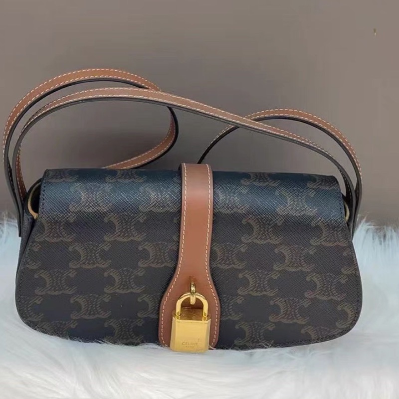 #CELINE 鎖頭肩背包 Lisa同款 ❤️-10