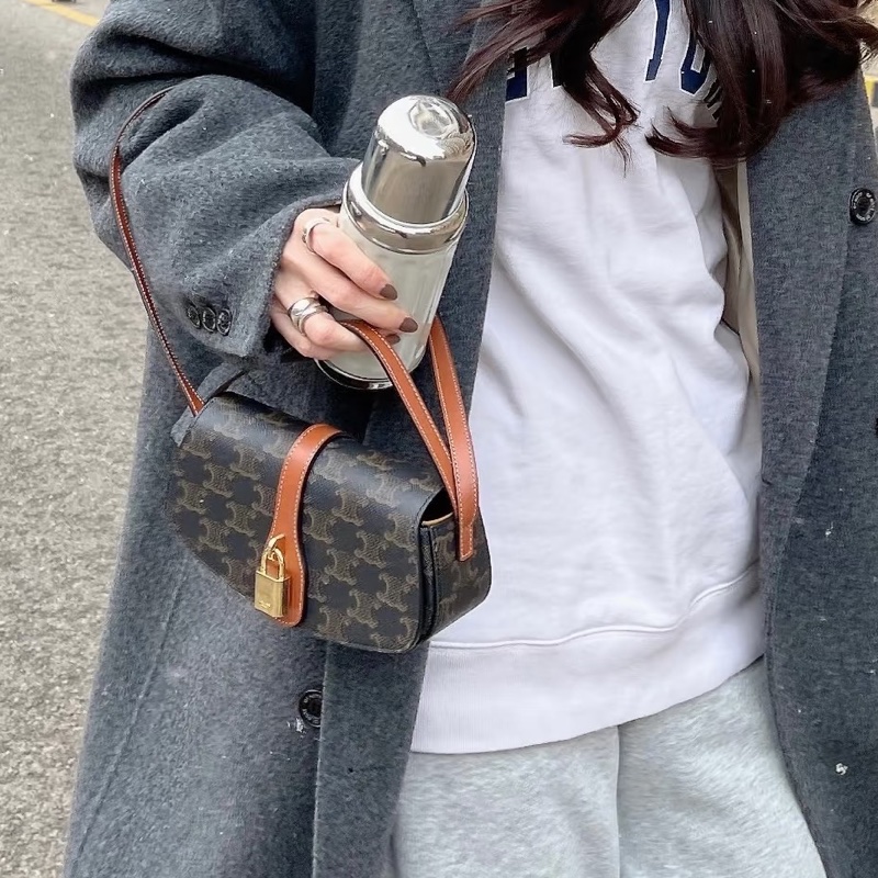 #CELINE 鎖頭肩背包 Lisa同款 ❤️-19