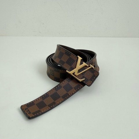 LOUIS VUITTON/路易威登 格子腰帶 金扣 尺寸：2.5*106cm