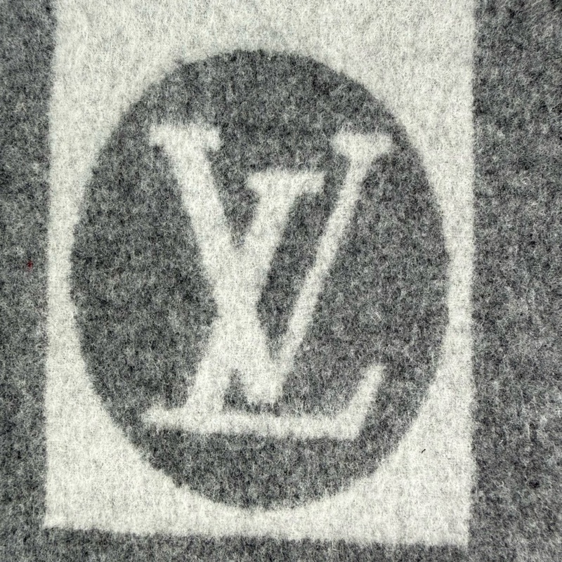 LOUIS VUITTON/路易威登 灰色羊毛圍巾 尺寸:23*169cm-7