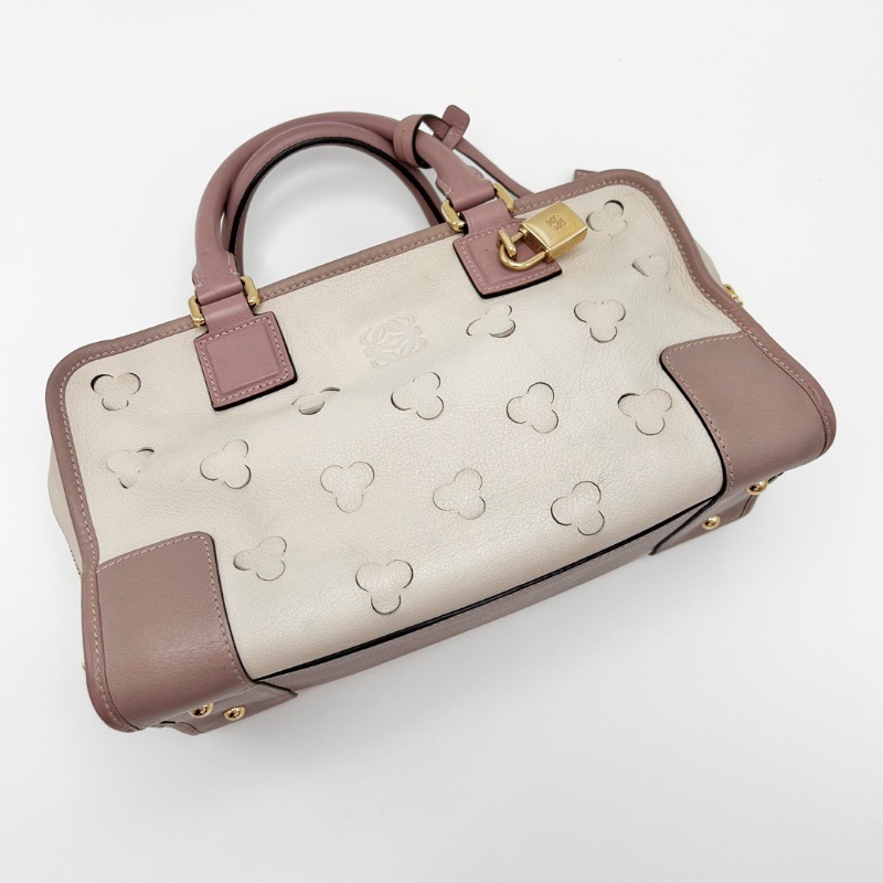LOEWE 藕粉色拼米白色金扣 三葉草限定手提包29*16*13 98新配件鎖鑰匙塵袋卡冊-3