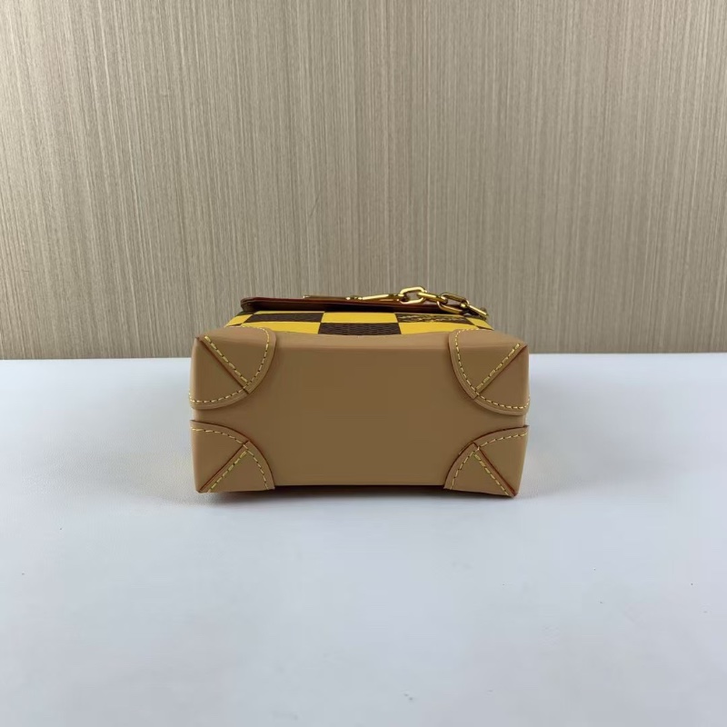 Louis Vuitton Nano Steamer 發財黃郵差包15*7*18 99新配件塵袋-6