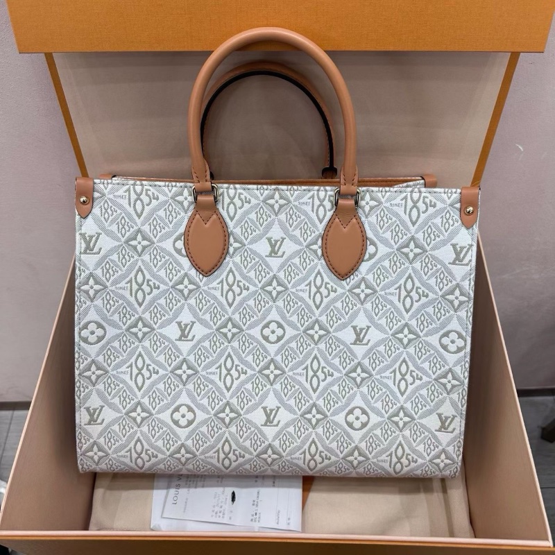 LV onthego刺繡托特包中號 35*25 99新配件塵袋盒子購證-2