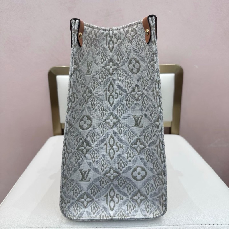 LV onthego刺繡托特包中號 35*25 99新配件塵袋盒子購證-6