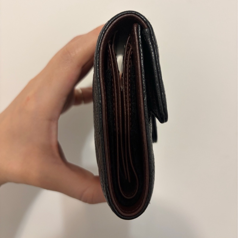 CHANEL 經典荔枝皮銀扣短夾-4