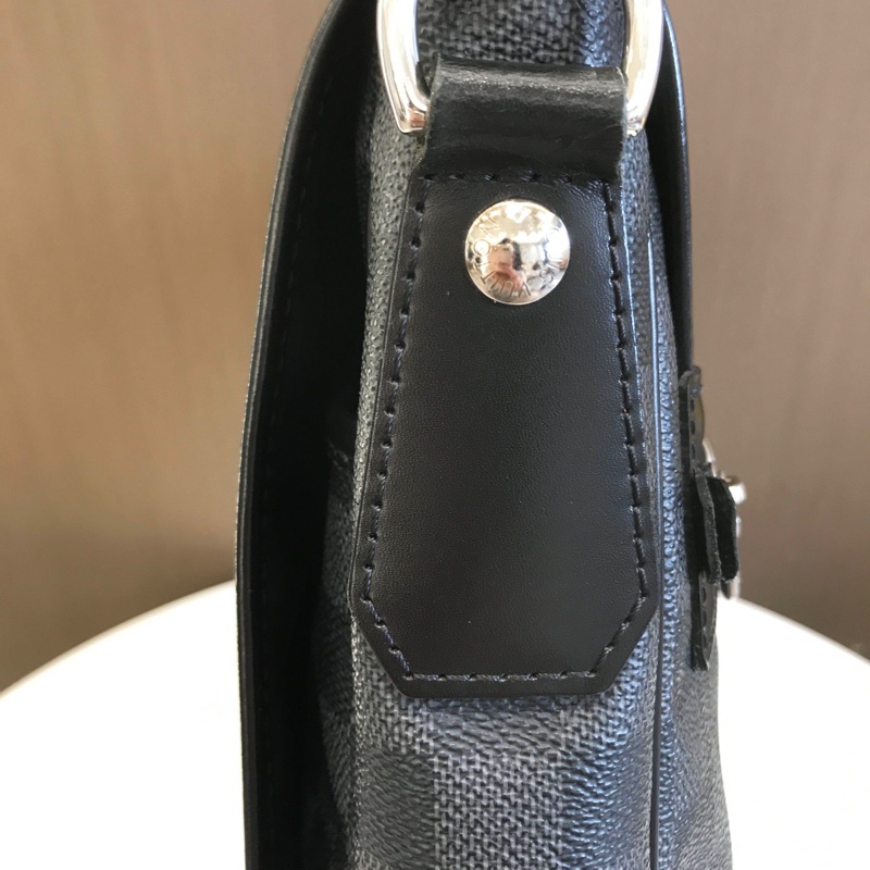 lv路易威登/Louis Vuitton 男士斜挎 郵差 黑棋盤 好成色 尺寸:長33cm-2