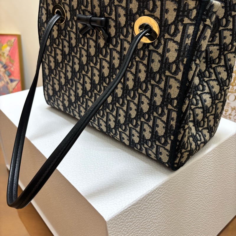 Dior 2026新款小型托特包（藍色 Dior Oblique 緹花）-1