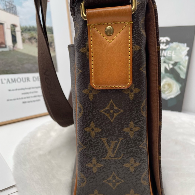 LV/路易威登 Bastille系列經典棕色 老花男士單肩斜挎郵差包 尺寸:32*28*7.5-2