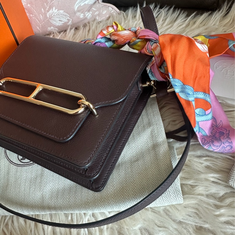 愛馬仕包 豬鼻包 側背包 斜背包 斜挎包 酒紅色玫瑰金扣  有專櫃收據副本 hermes roulis mini bag /crossbody bag rouge sellier evercolor rose gold hardware-13