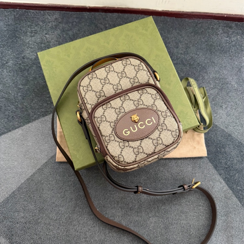 Gucci 經典Neo Vintage斜背包(迷你)-0