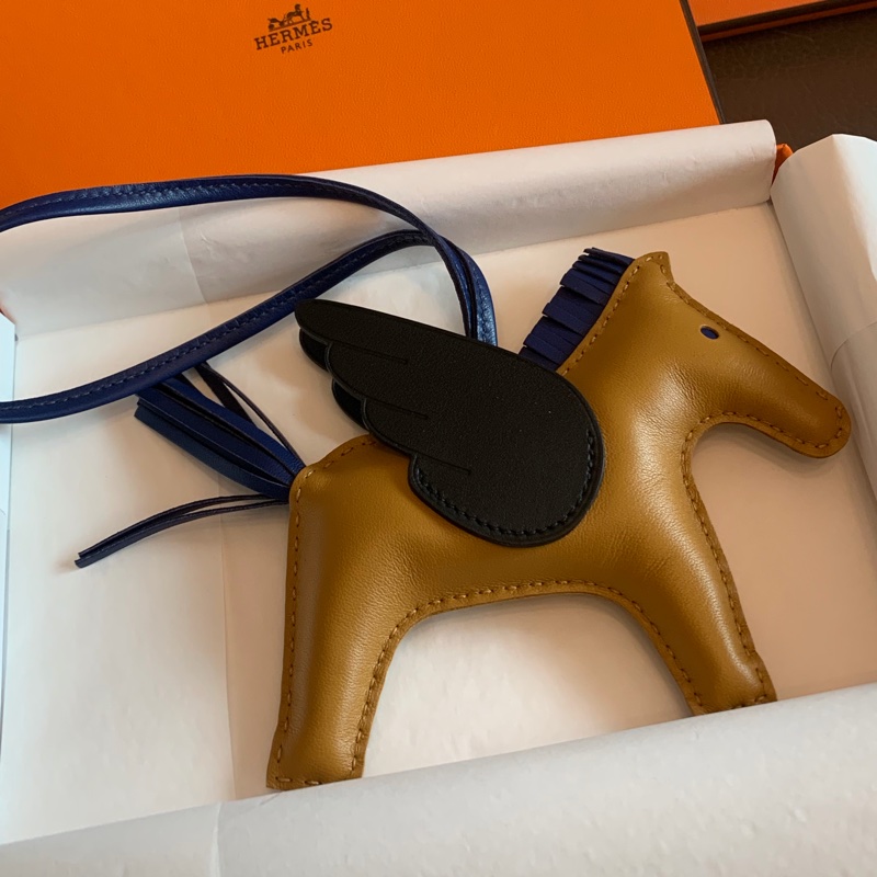 愛馬仕 飛馬吊飾 掛飾 全新連購證影本 黑色 芝麻色 寶石寶 全新 MM Hermès Pegase Rodeo MM 掛飾-5
