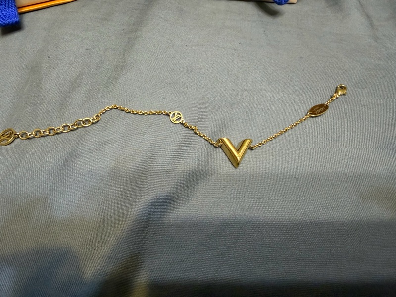 LV手鍊-5