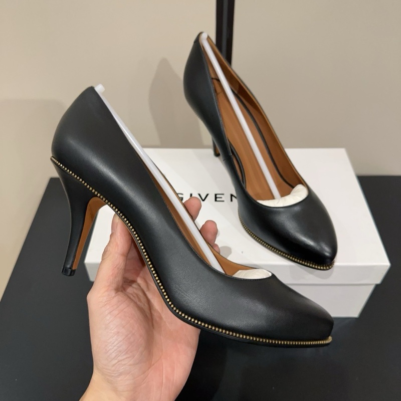 閒置新未使用Givenchy 紀梵希 GVC 黑色高跟鞋 38.5碼跟高7cm 好穿氣質女神範 意大利產-1