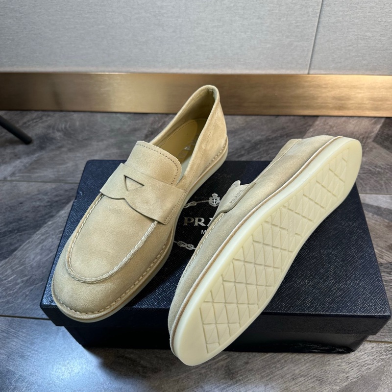 闲置新未使用 Prada 普拉達 42.5碼麂皮樂福鞋 休閒鞋 老錢風 百搭大氣 型男必備 男款 駝色 超值-4