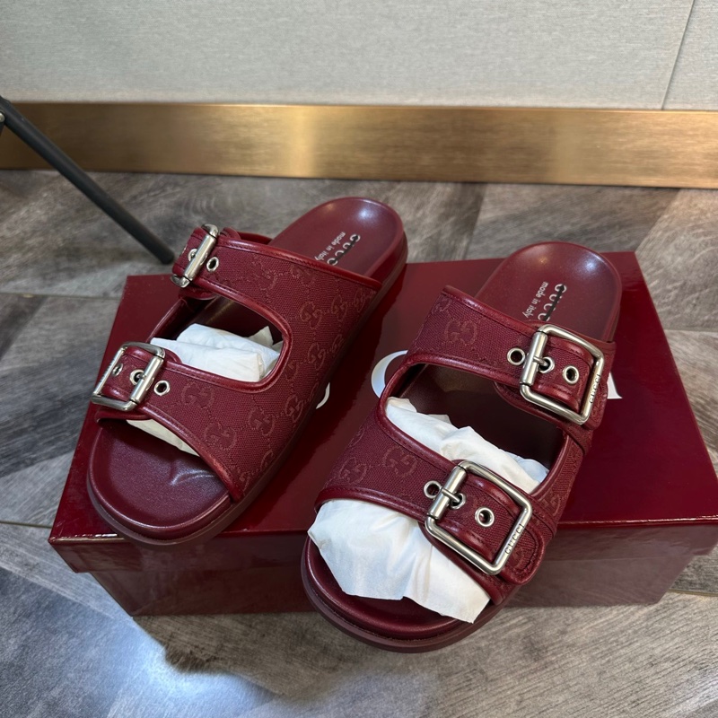 Gucci 古馳 爆款滿logo雙搭扣帆布拼皮 涼鞋 拖鞋 舒適百搭 男款 波爾多紅色 43碼-1