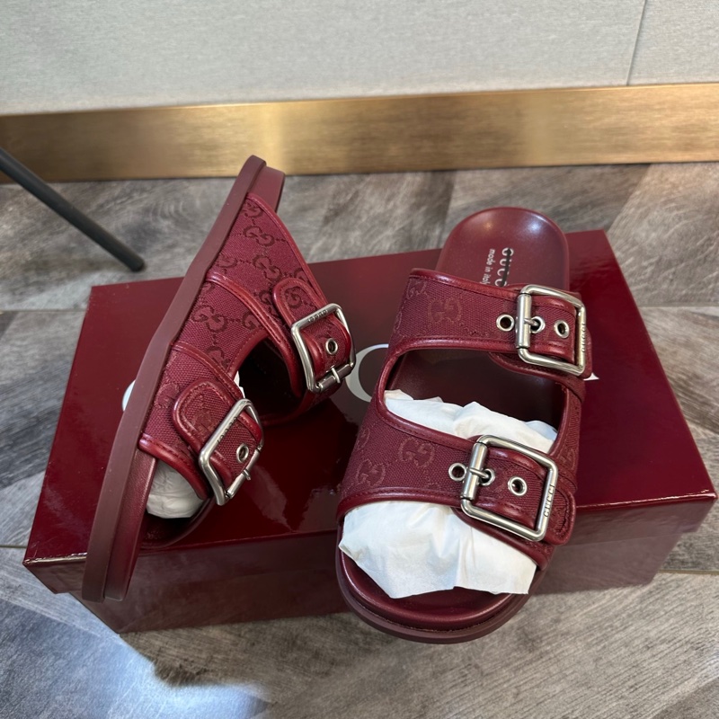 Gucci 古馳 爆款滿logo雙搭扣帆布拼皮 涼鞋 拖鞋 舒適百搭 男款 波爾多紅色 43碼-2