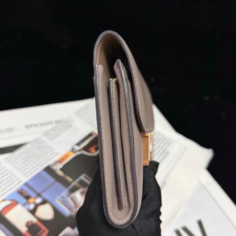 【98新 ✨ 全網最低價！】 Hermes 愛馬仕 constance 康康錢包 銀河灰 金扣 斜挎包（下單前先詢問庫存❗️）-4