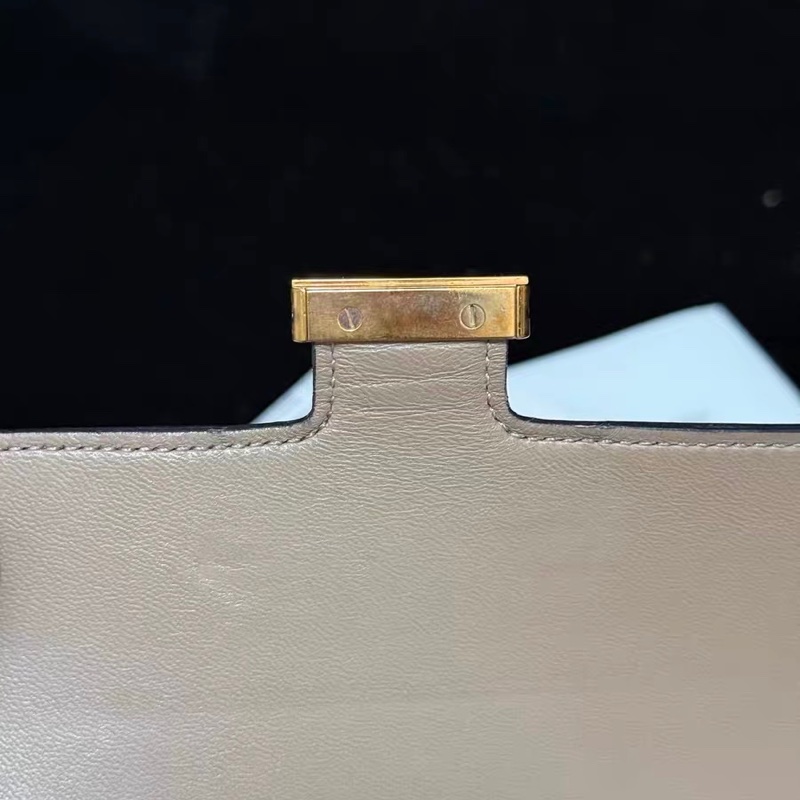 【98新 ✨ 全網最低價！】 Hermes 愛馬仕 constance 康康錢包 銀河灰 金扣 斜挎包（下單前先詢問庫存❗️）-9