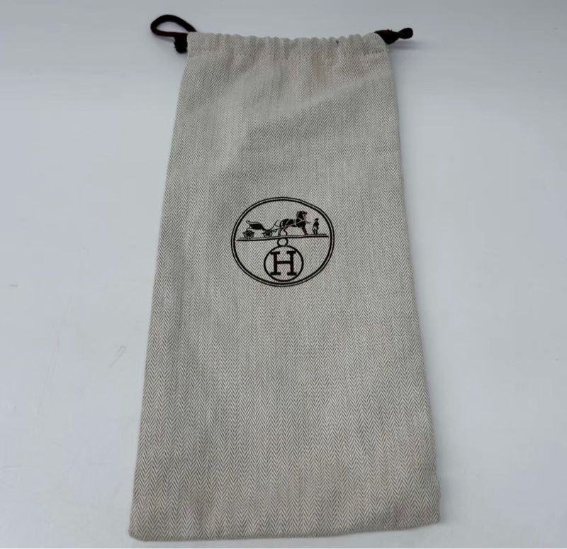 【96新 ✨ 全網最低價!】 Hermes 愛馬仕 constance 康康錢包 紅色 金扣 斜挎包(下單前先詢問庫存❗️)-4