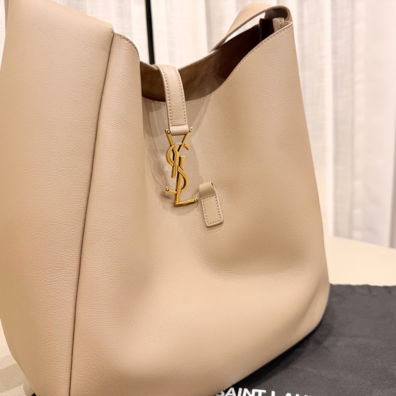 YSL hobo LE 5 A 7 Hobo 小牛皮 large-6