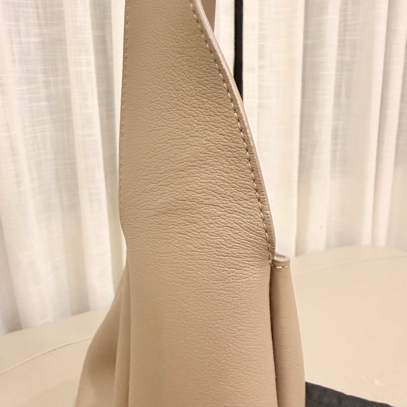 YSL hobo LE 5 A 7 Hobo 小牛皮 large-16