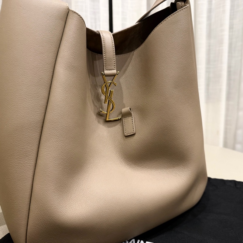 YSL hobo LE 5 A 7 Hobo 小牛皮 large-4