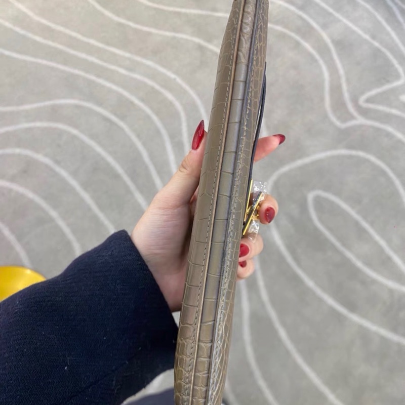 【96新 ✨ 全網最低價!】 hermes 愛馬仕 kelly 錢包 鰐魚皮 金扣(下單前先詢問庫存❗️)-2